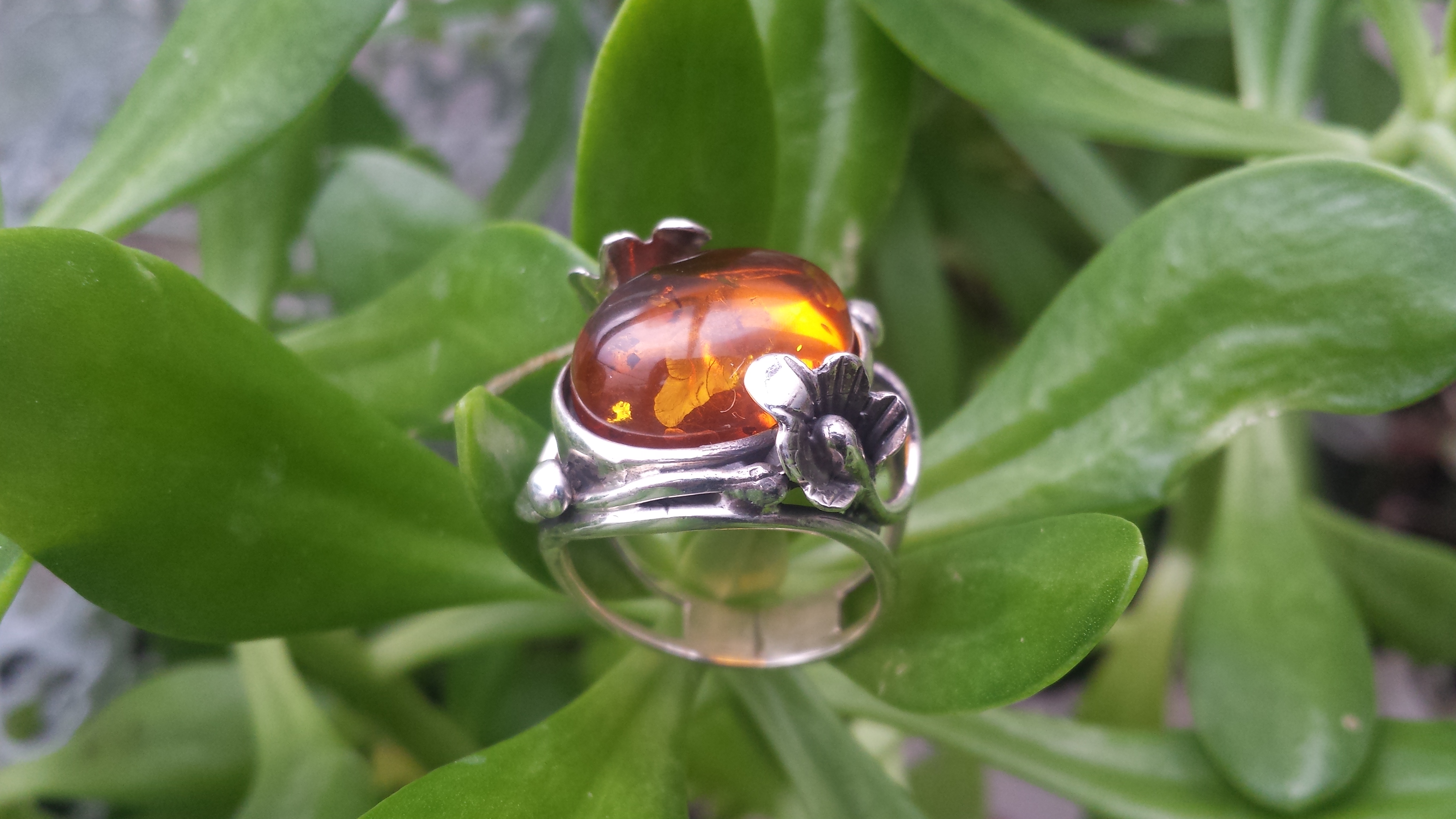 BALTIC HONEY AMBER RING & SOLID 925 STERLING SILVER 9